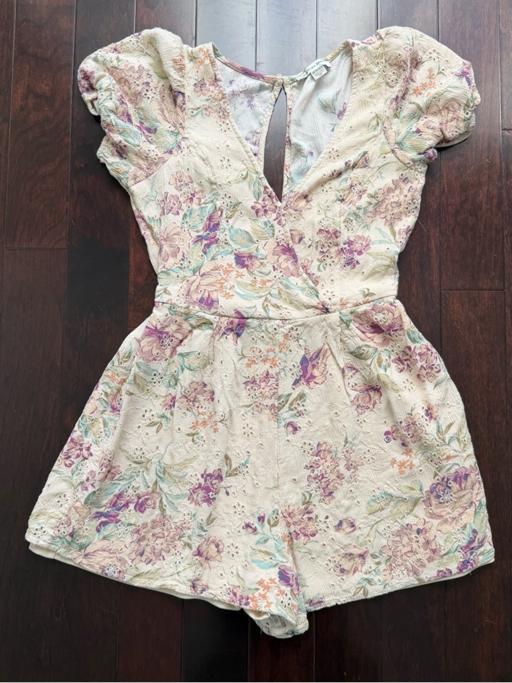 American Eagle Women's Romper Floral, Size XS CottageCore Soft Prairie Romantic